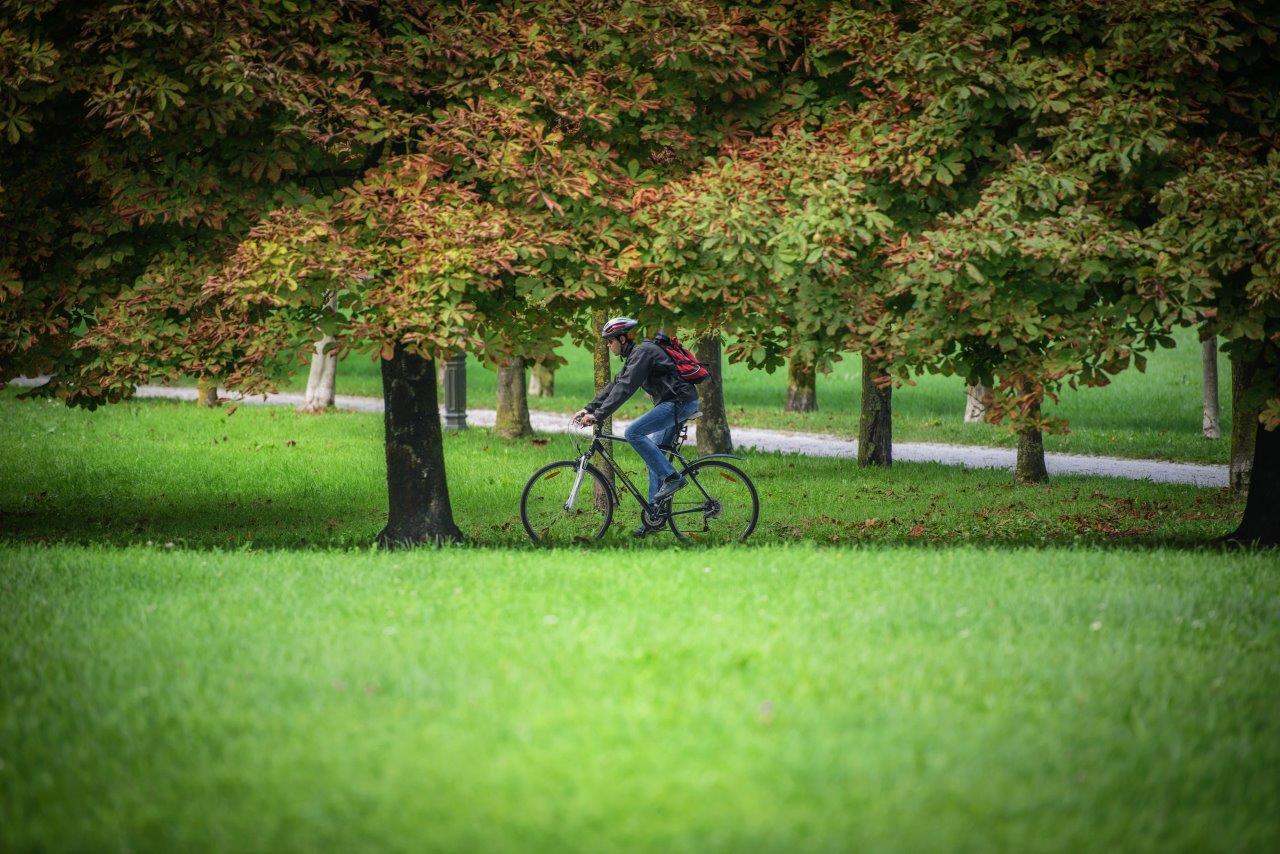 ODPOVEDANO – Kolesarjenje iz parka v park